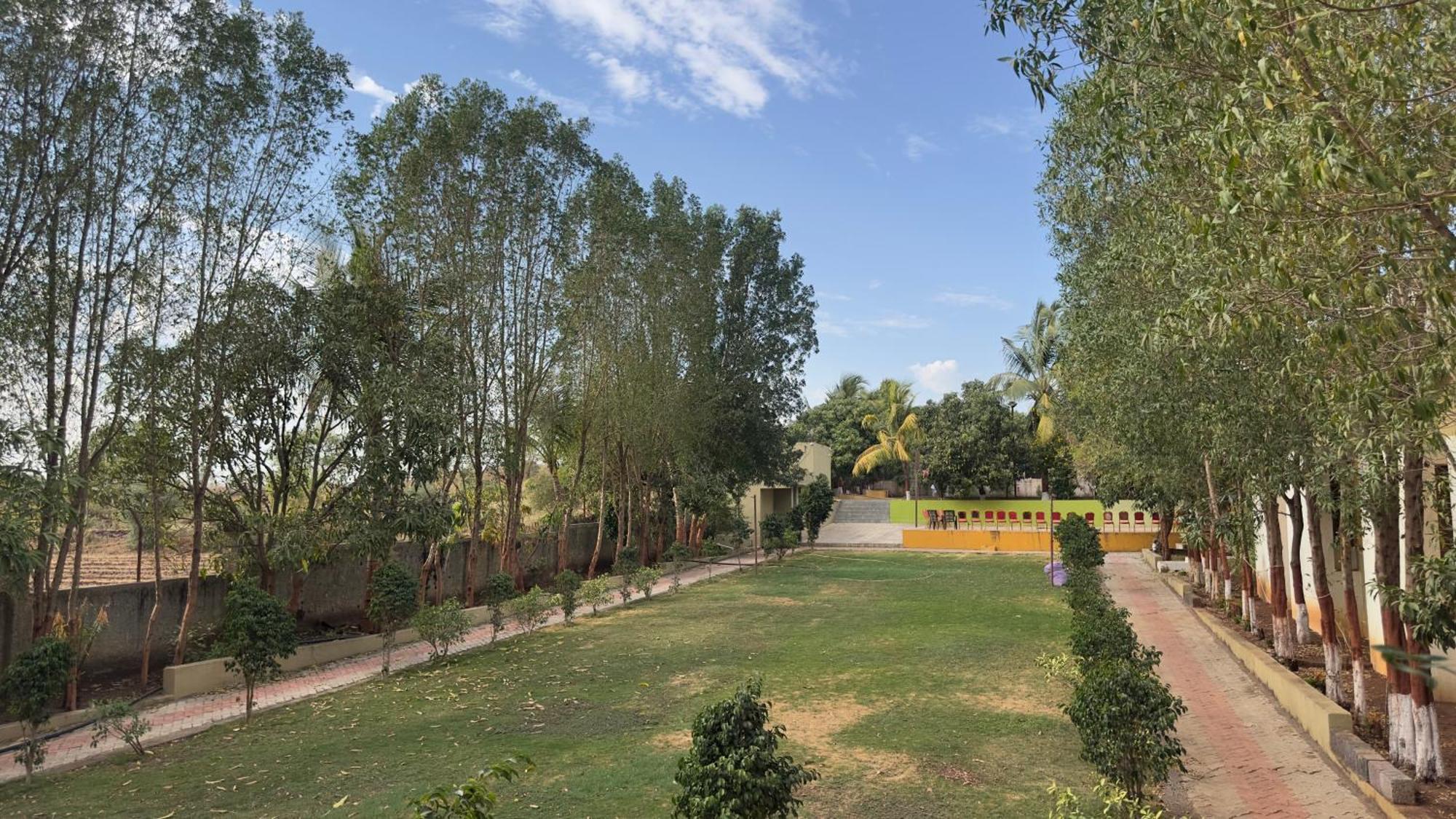 Lion Park Hotel & Resorts Sasan Gir Exteriör bild